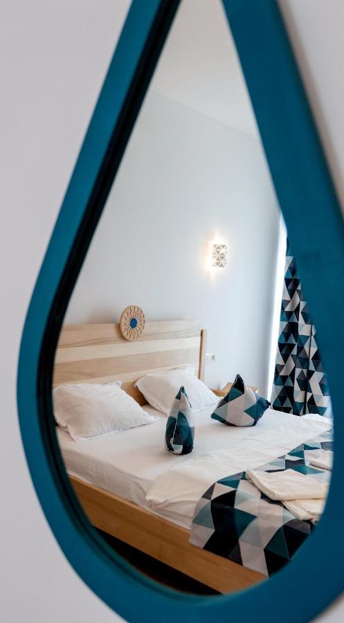 Bed and Breakfast Conacul Olarilor Baia de Fier Exterior foto