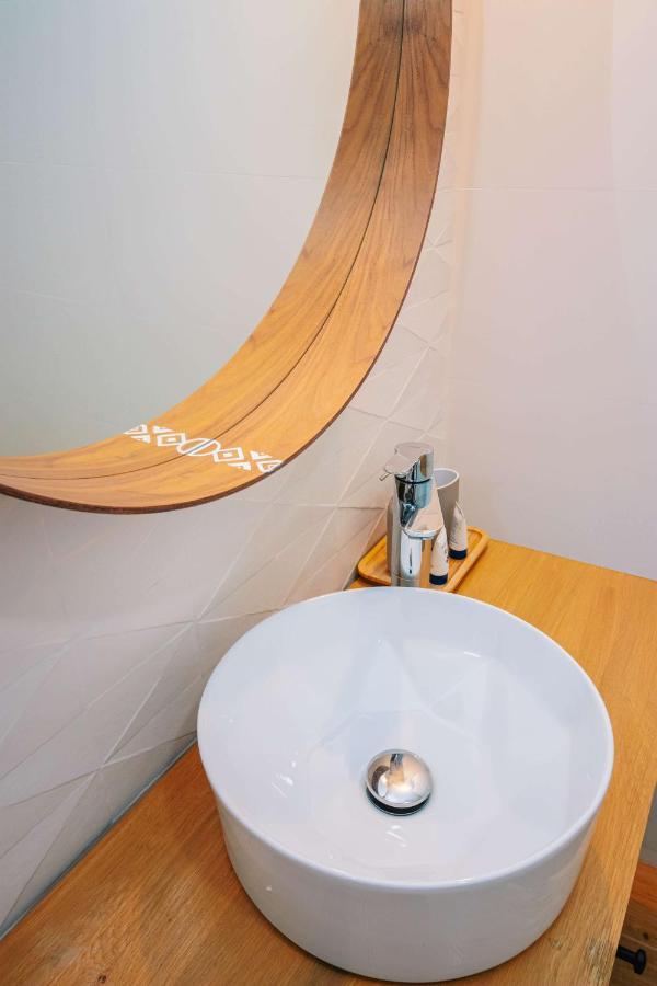 Bed and Breakfast Conacul Olarilor Baia de Fier Exterior foto
